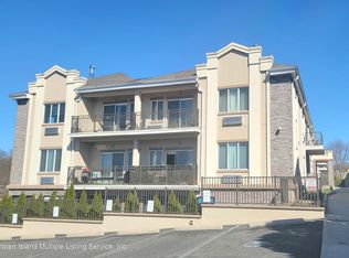 1235 Forest Hill Rd #2C, Staten Island, NY 10314
