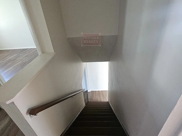 1919 Repp Ct — Photo 16