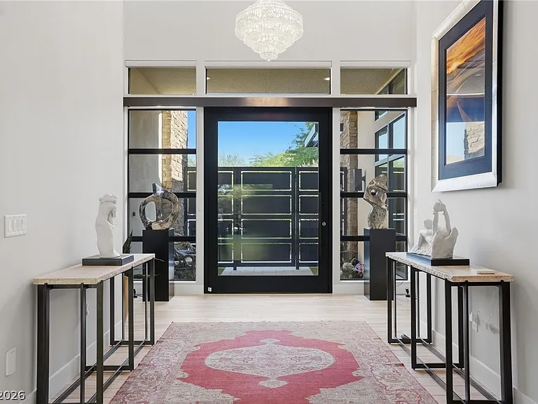 47 Moonfire Dr — Photo 3