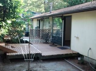 412 E Sullivan St, Allyn, WA 98524