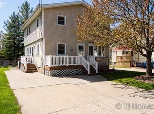 45 River St, Coopersville, MI
