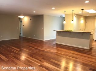 20702 Meadow Dr, Sonoma, CA 95476