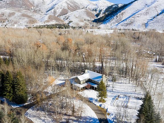 2nd image of 105 Canyon Dr E