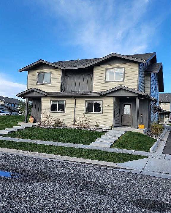 1st image of 3247 Fen Way Unit A