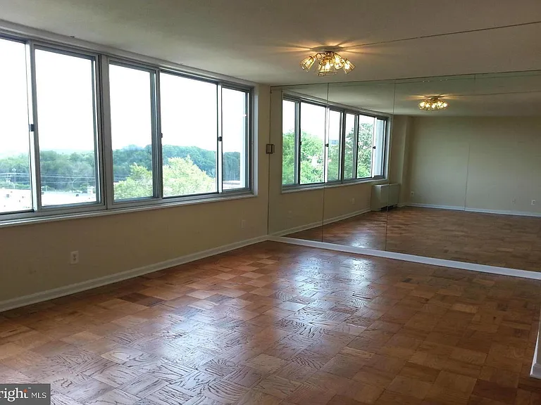11801 Rockville Pike #802 — Photo 3