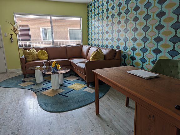 3rd image of 5959 E Naples Plz Unit 303