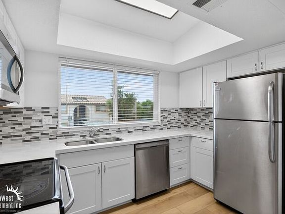 5th image of 1548 W Sahuaro Dr APT 4