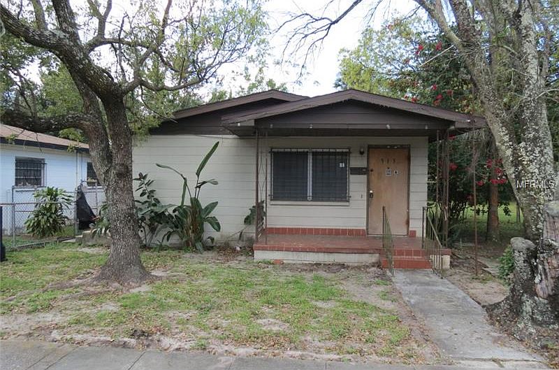1st image of 913 E 11th Ave