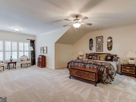 4th image of 10853 Enclave Ln