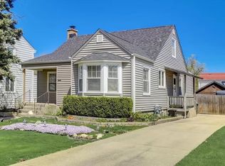 2325 S 11th Ave, Broadview, IL 60155