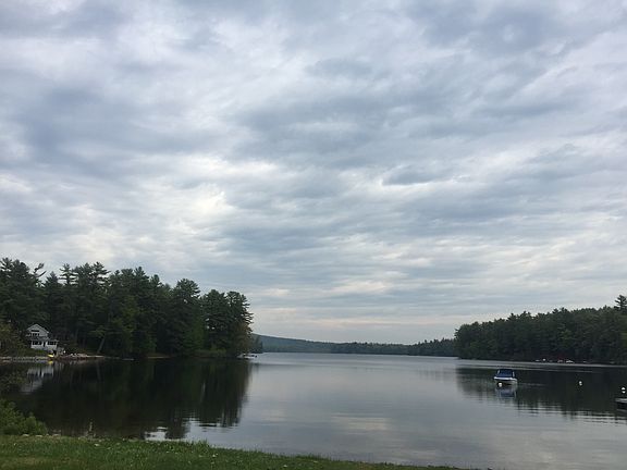 Crescent Lake Public Beach 