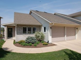 6604 N Chickahauk Trl, Middleton, WI 53562