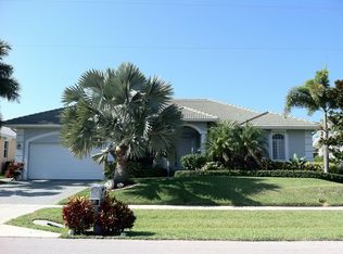 1057 Bonita Ct, Marco Island, FL 34145