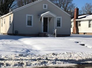 831 S Michigan Ave, Wellston, OH 45692