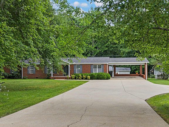4th image of 5801 Oakhill Rd NE