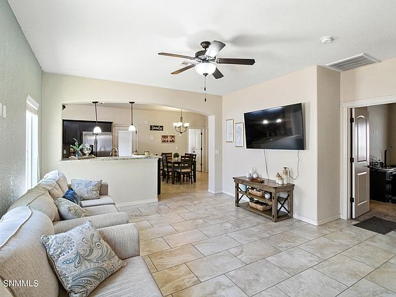 4th image of 2804 San Gabriel Dr