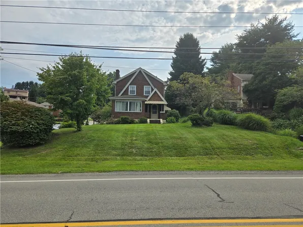3701 W Run Rd, Homestead, PA 15120