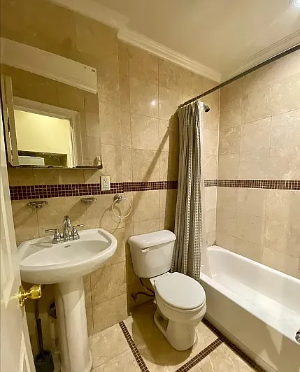329 Lexington Ave #4W — Photo 6