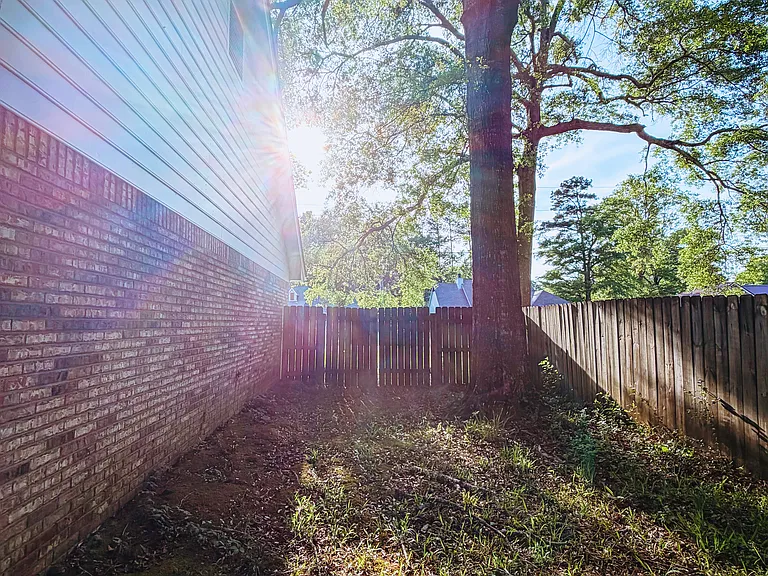 48 Watling Way — Photo 18