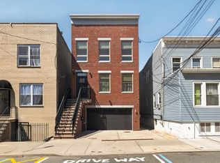 512 4th St #3, Union City, NJ 07087