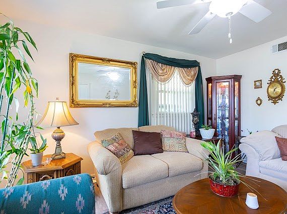 5th image of 1509 Shepherd Dr