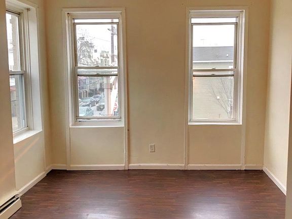 2nd image of 89 Belmont Ave APT 1L