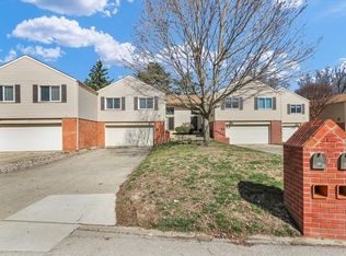 27 Fields E #0, Champaign, IL