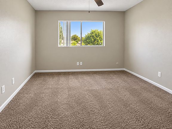 4th image of 9062 Kenwood Dr APT 9