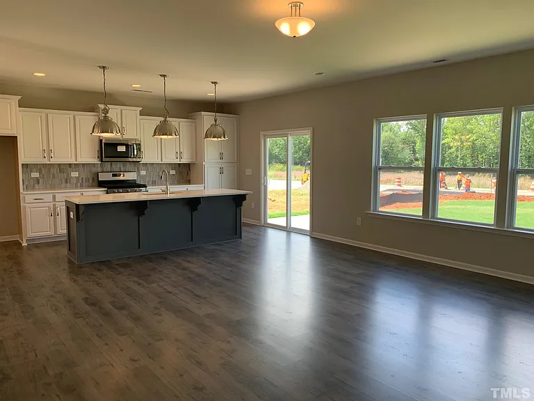 7104 Commodity Ct — Photo 15