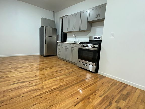 2nd image of 1277 Morris Ave #2C