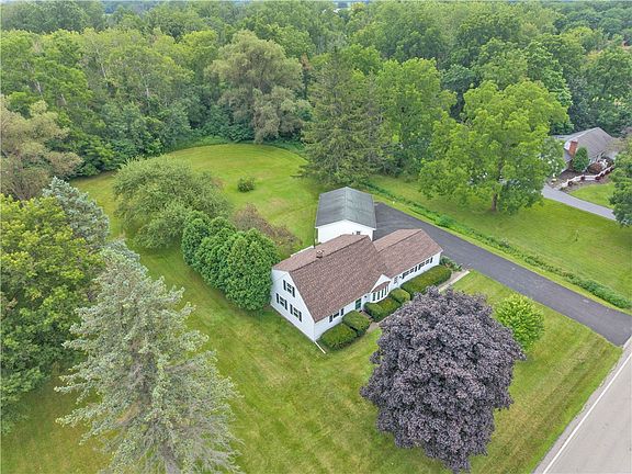 5th image of 770 Victor Rd