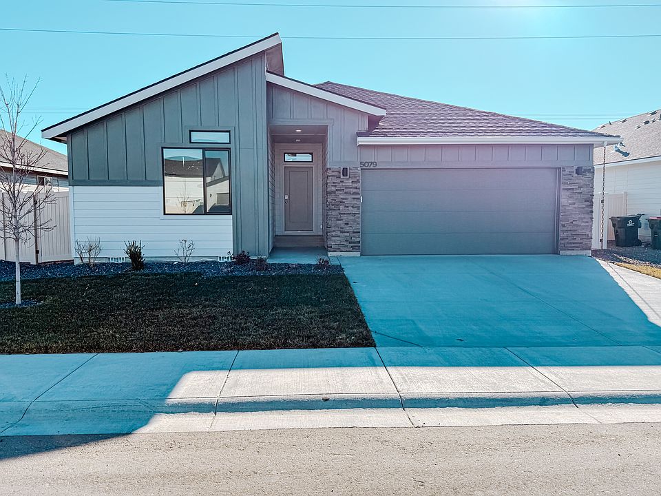 1st image of 5079 W Riva Capri St