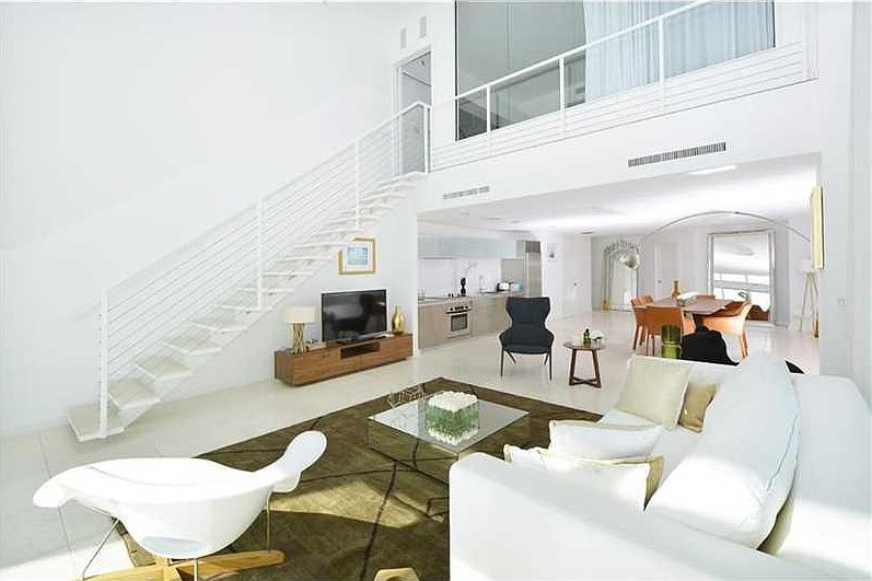 2nd image of 1040 Biscayne Blvd APT 3504