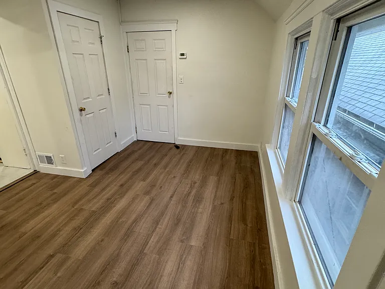 2118 W 17th St #2 — Photo 13