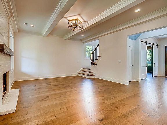 2nd image of 3504 McPherson St