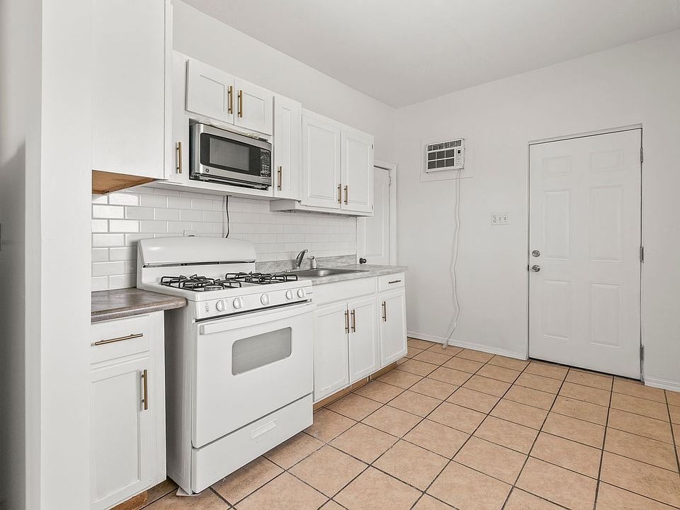 1st image of 5422 S 23rd St #1/2