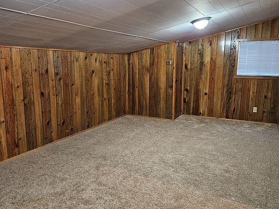 5th image of 209 Ponderosa Dr