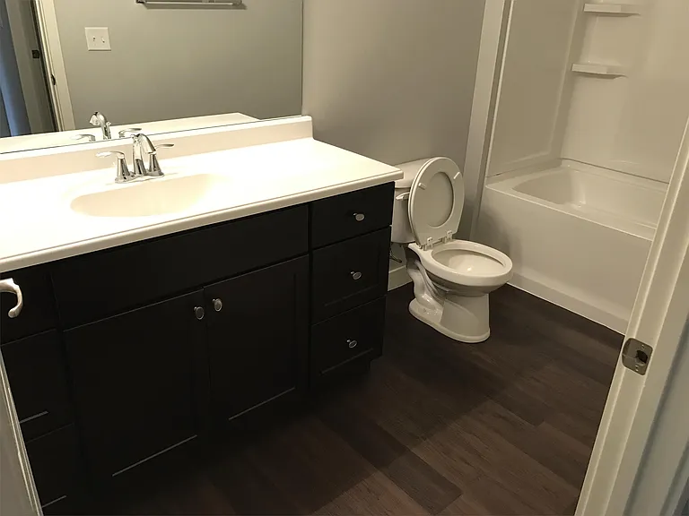 1573 McCleary Ln — Photo 3