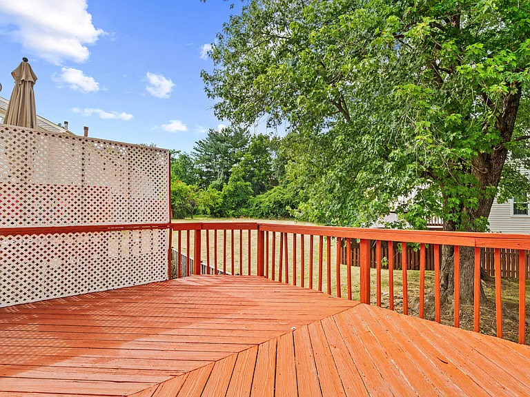 2820 Mozart Dr — Photo 19