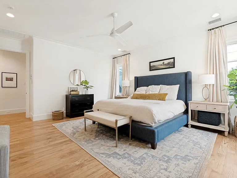 4309 Stanford Ave — Photo 19