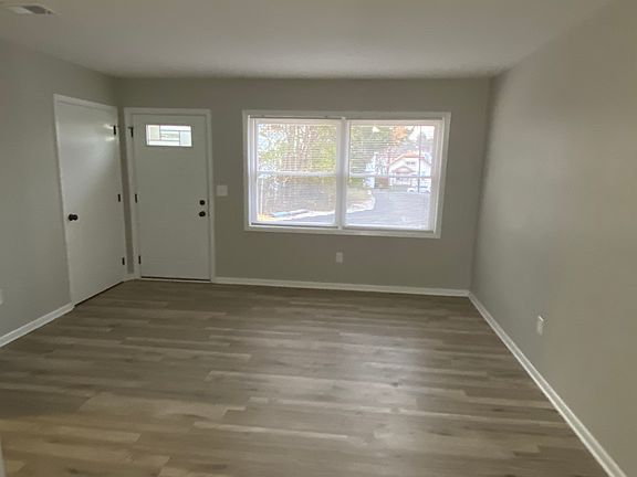 3rd image of 3495 Boudinot Ave #1
