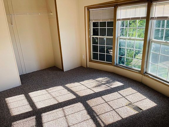 4th image of 4018 United Dr #517