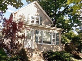 6631 N Ogallah Ave, Chicago, IL 60631