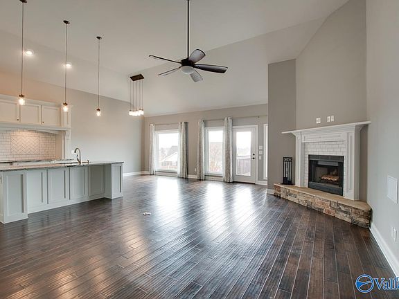 5th image of 6816 Breyerton Way SE