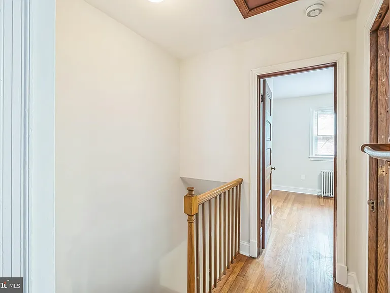 1407 K St SE — Photo 17
