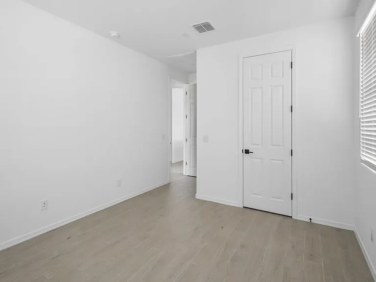 13415 W Eagle Feather Rd — Photo 12