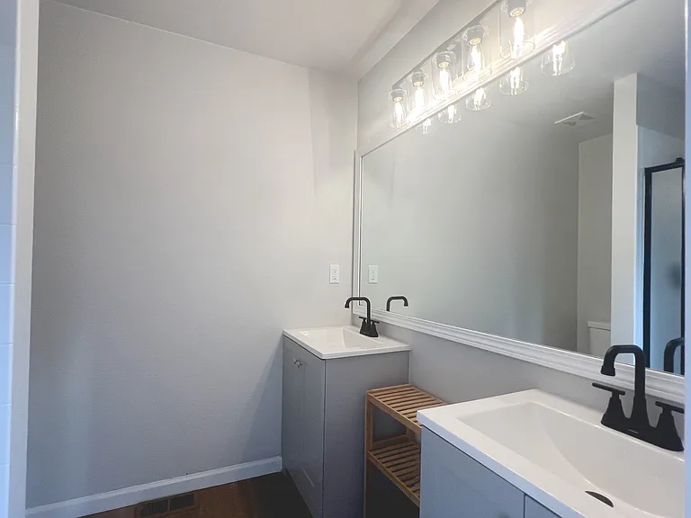 9538 Castle Ridge Cir — Photo 10