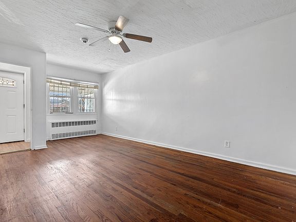 3rd image of 10109 Avenue K #1