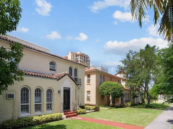 114 Menores Ave APT 6, Coral Gables, FL 33134