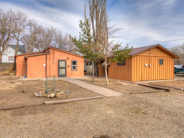 937 W 7th St, Walsenburg, CO 81089